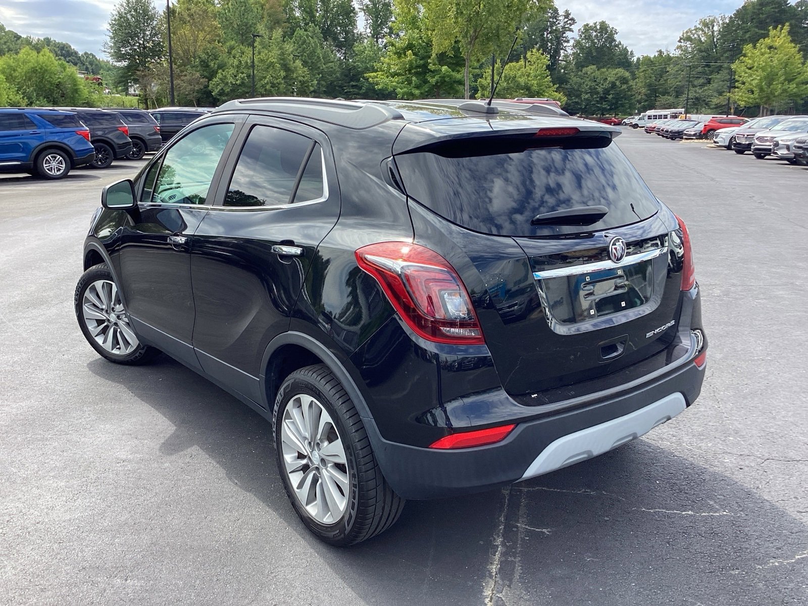2020 Buick Encore Preferred photo 2
