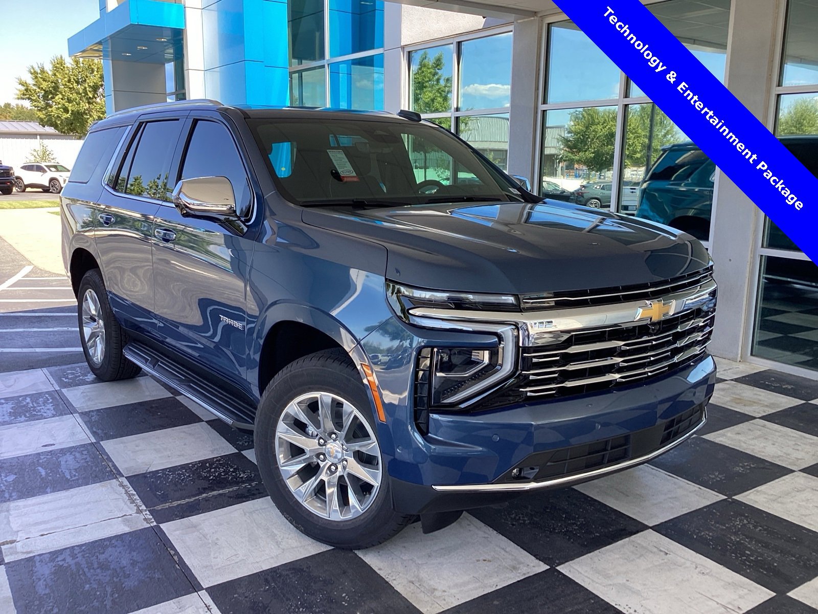 2025 Chevrolet Tahoe Premier's photo