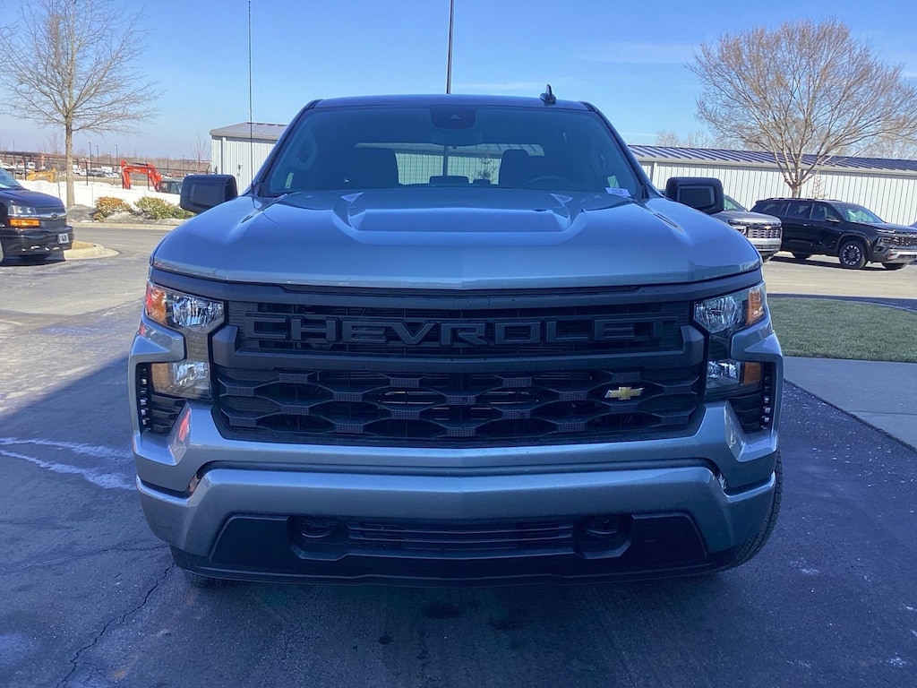 New 2026 Chevrolet Silverado 1500 Custom Truck