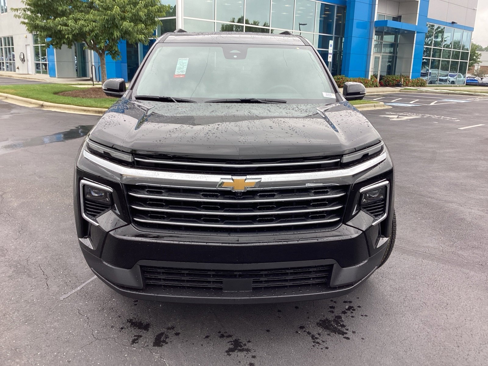 2026 Chevrolet Traverse photo 4