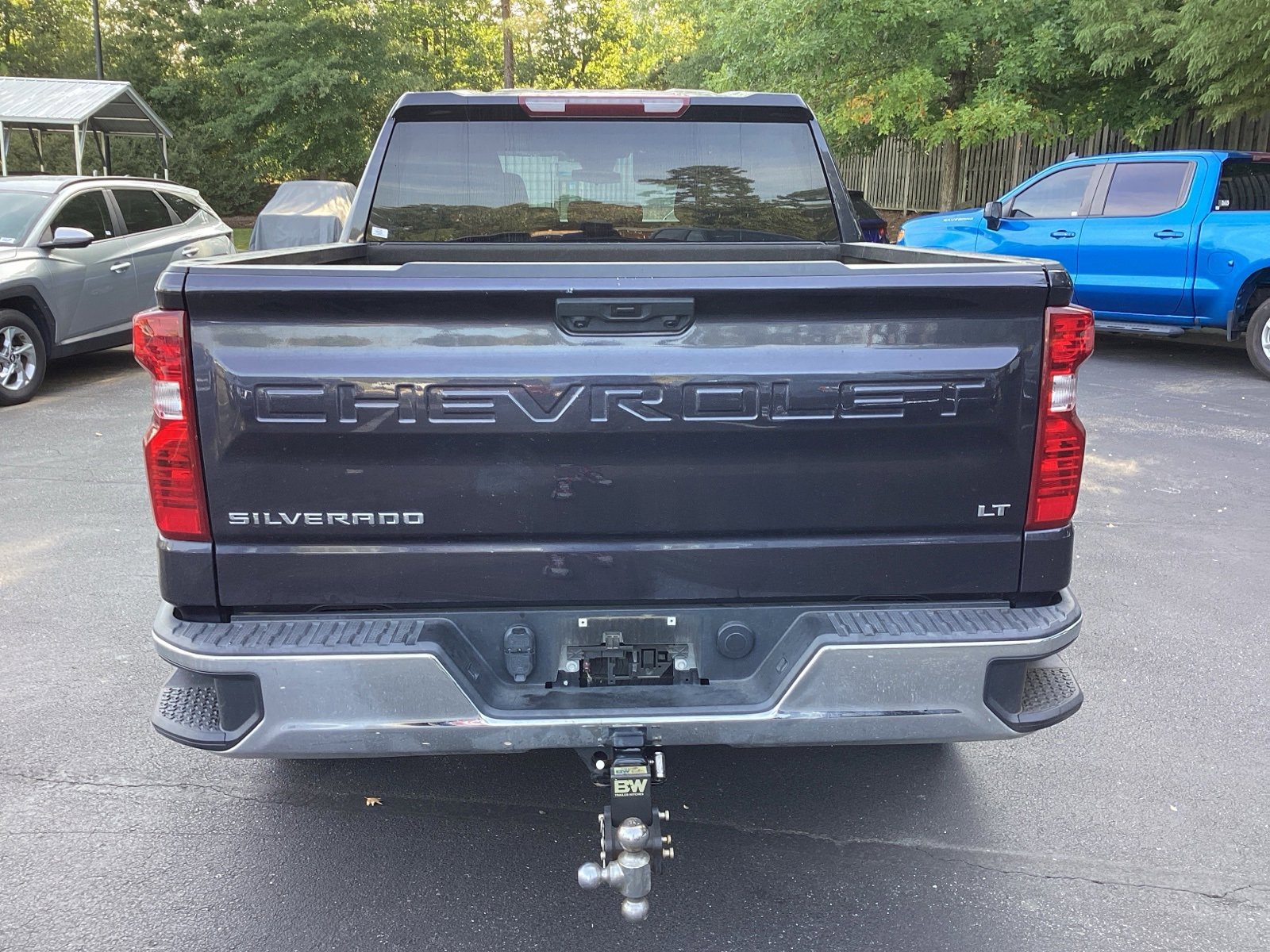 2022 Chevrolet Silverado 1500 LT photo 3