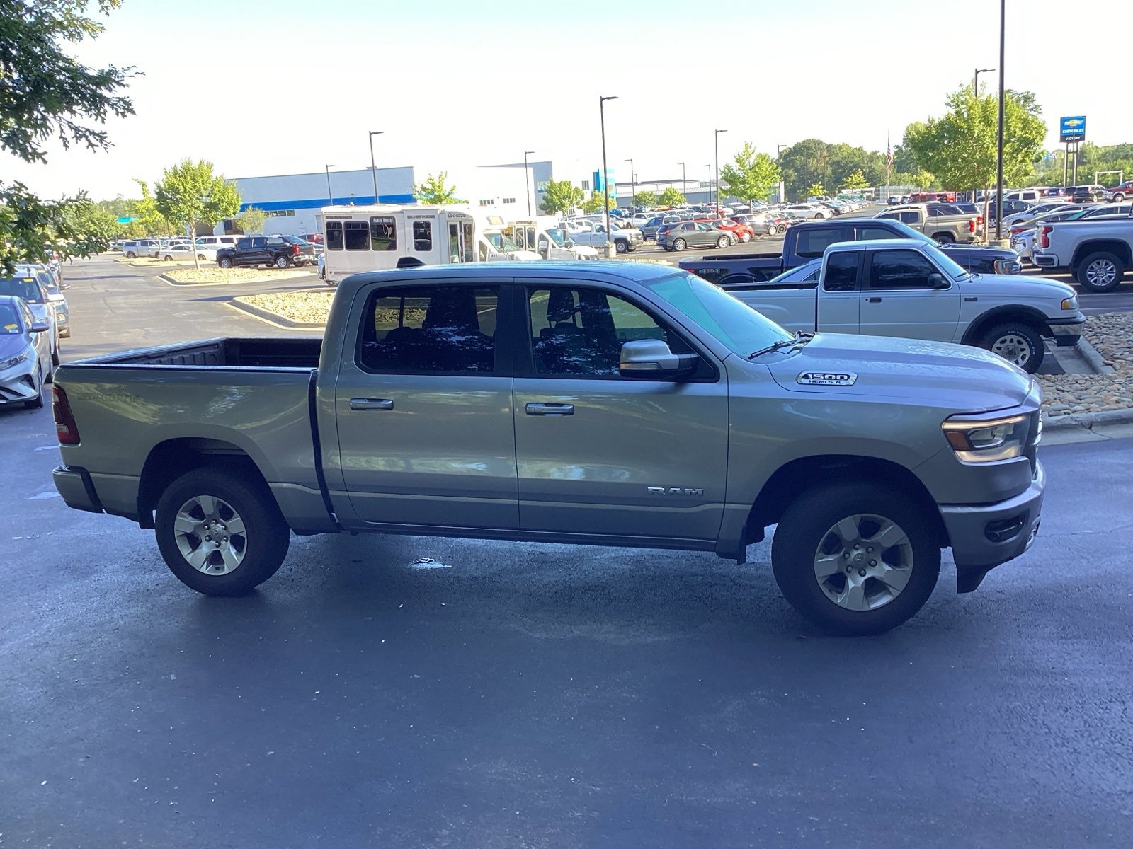 2021 Ram 1500 Big Horn photo 4
