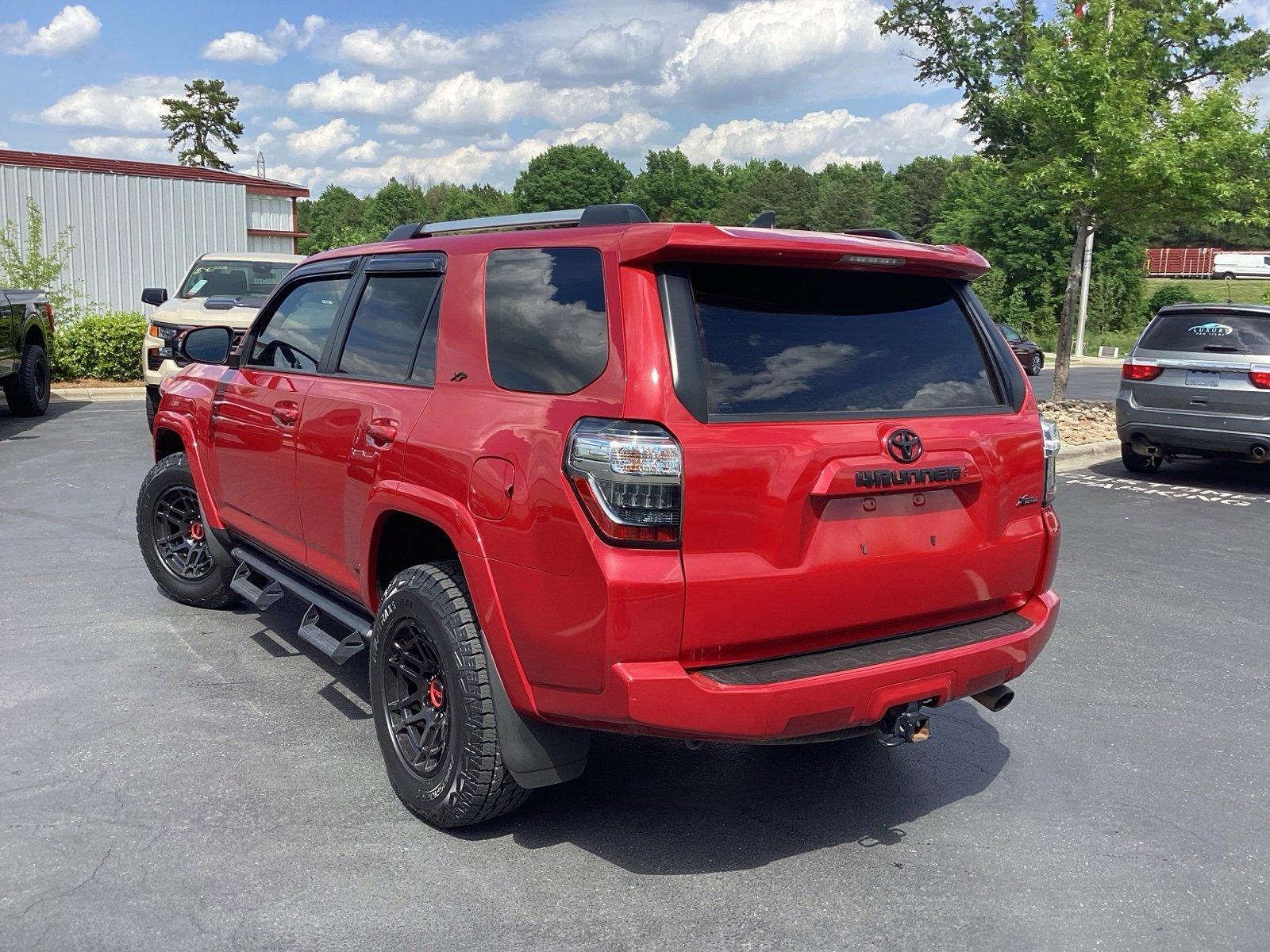 2022 Toyota 4Runner SR5 Premium photo 2