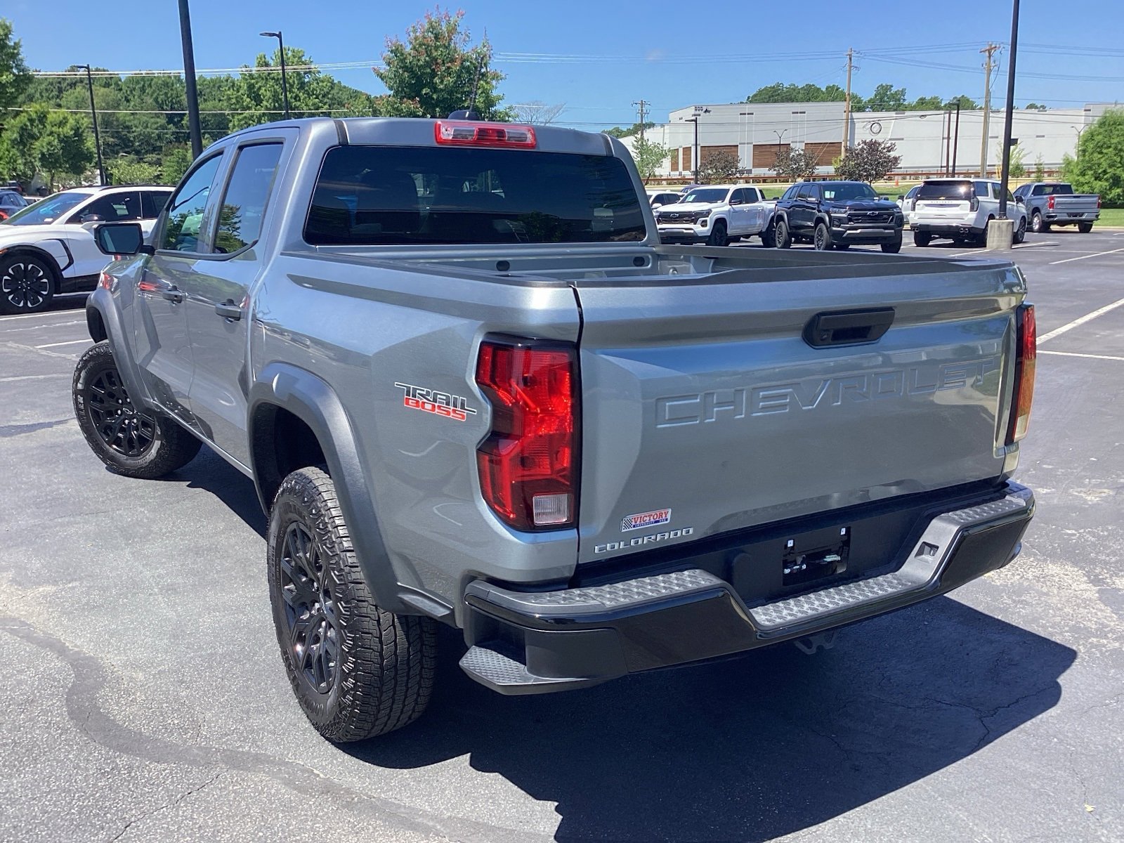 2024 Chevrolet Colorado Trail Boss photo 2