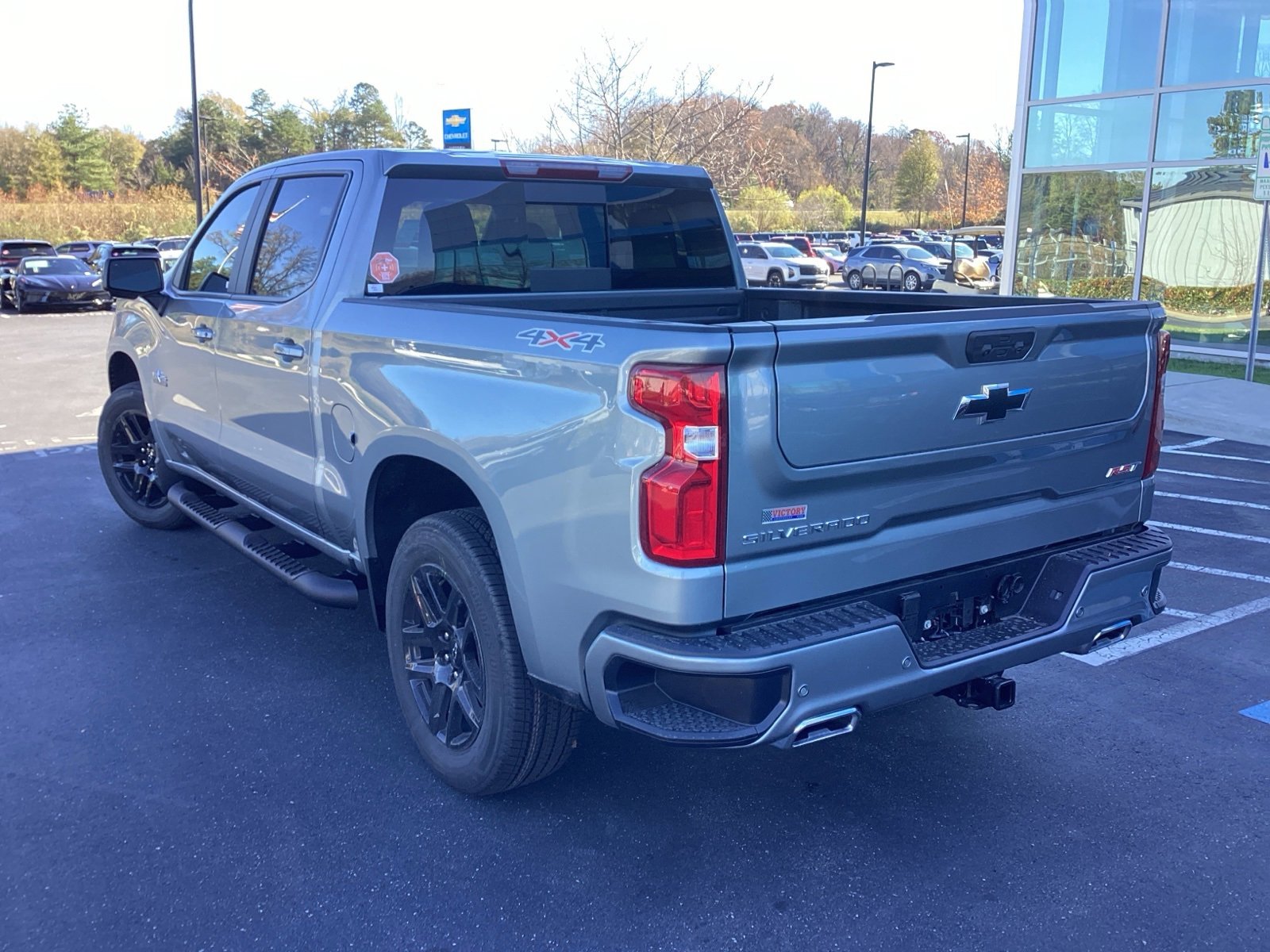 2026 Chevrolet Silverado 1500 RST photo 2