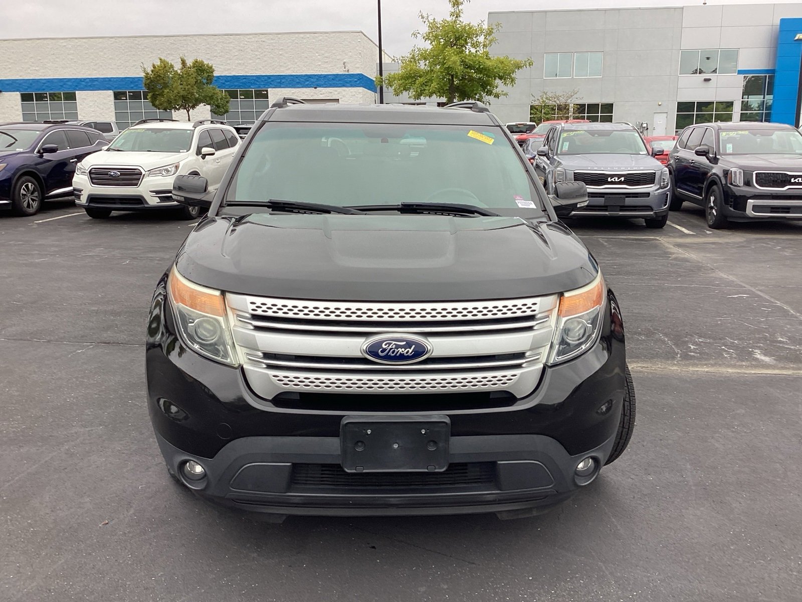 2015 Ford Explorer XLT photo 3