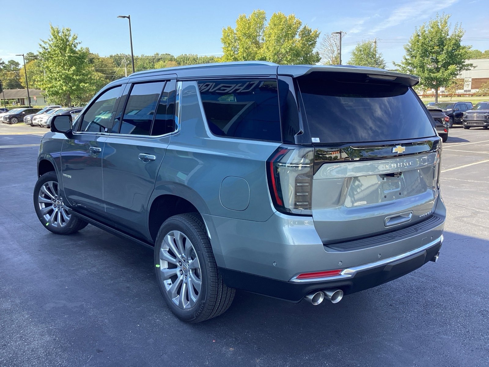 2026 Chevrolet Tahoe Premier photo 2