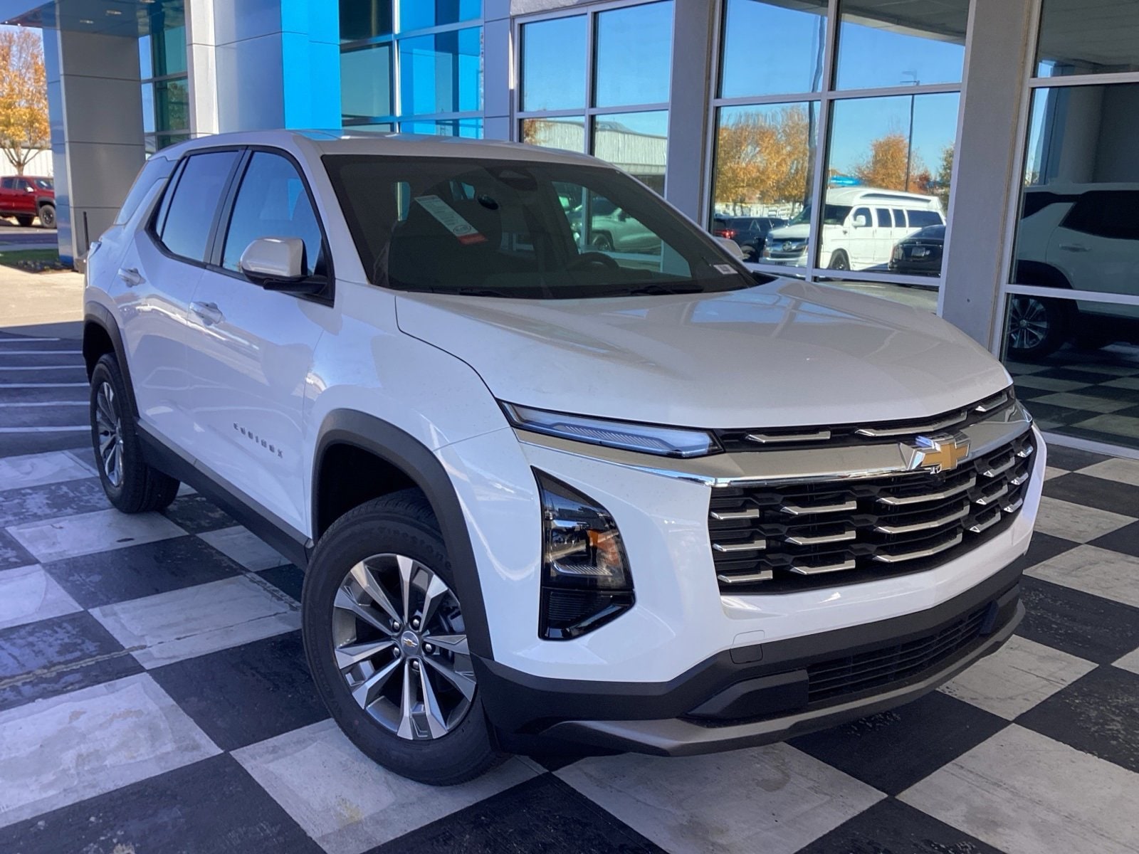 2026 Chevrolet Equinox LT's photo