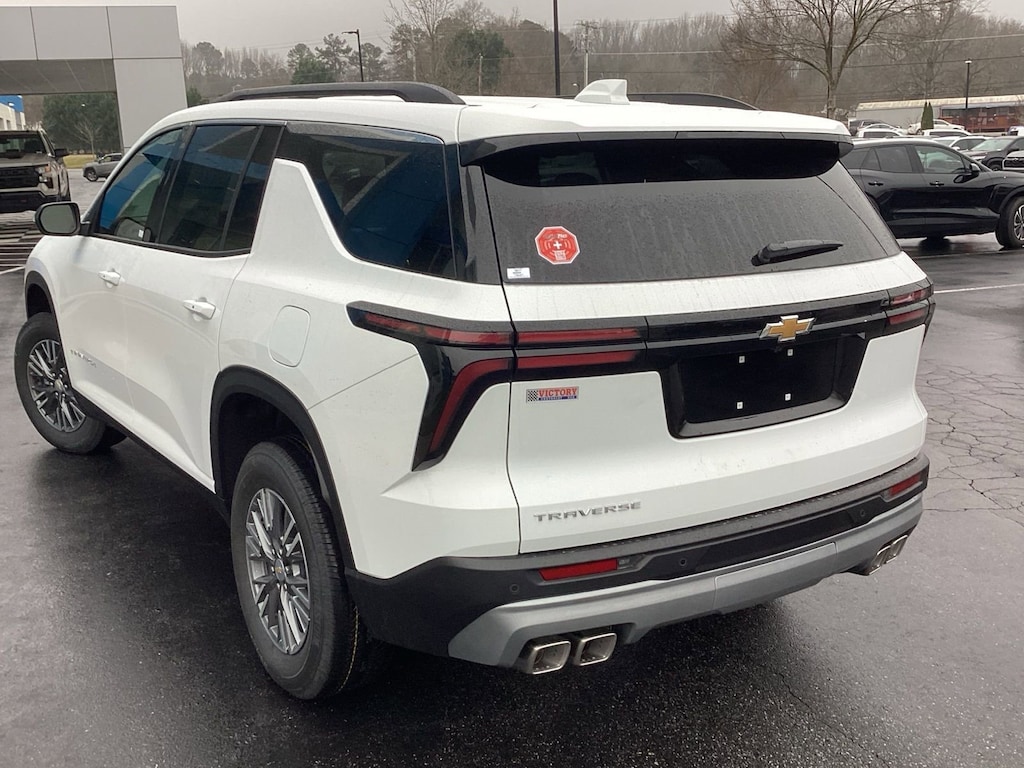 New 2026 Chevrolet Traverse LT SUV