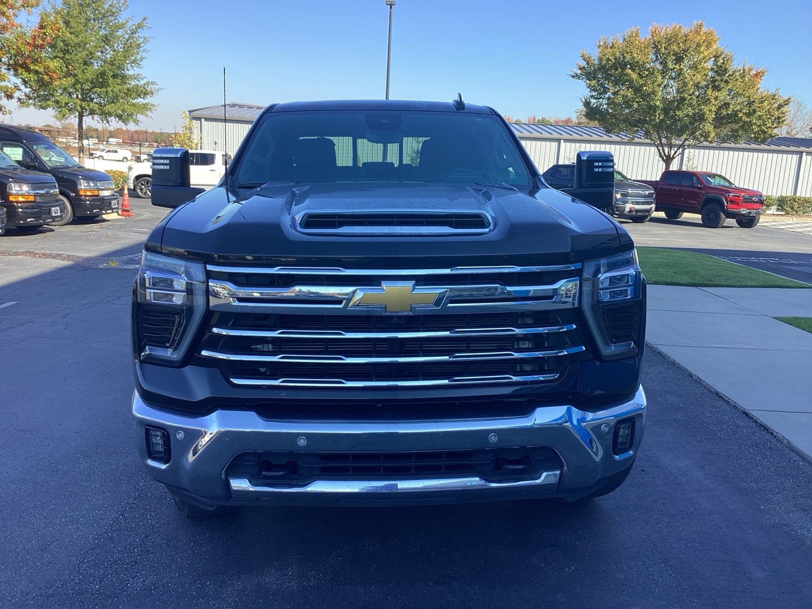 2024 Chevrolet Silverado 2500HD LTZ photo 4