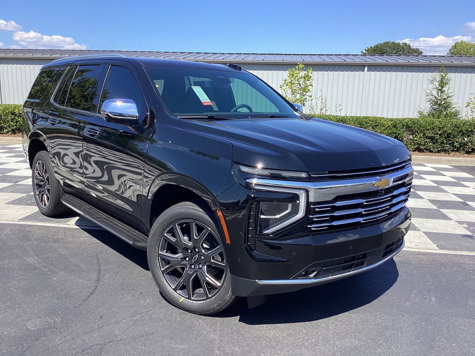 2025 Chevrolet Tahoe Premier's photo