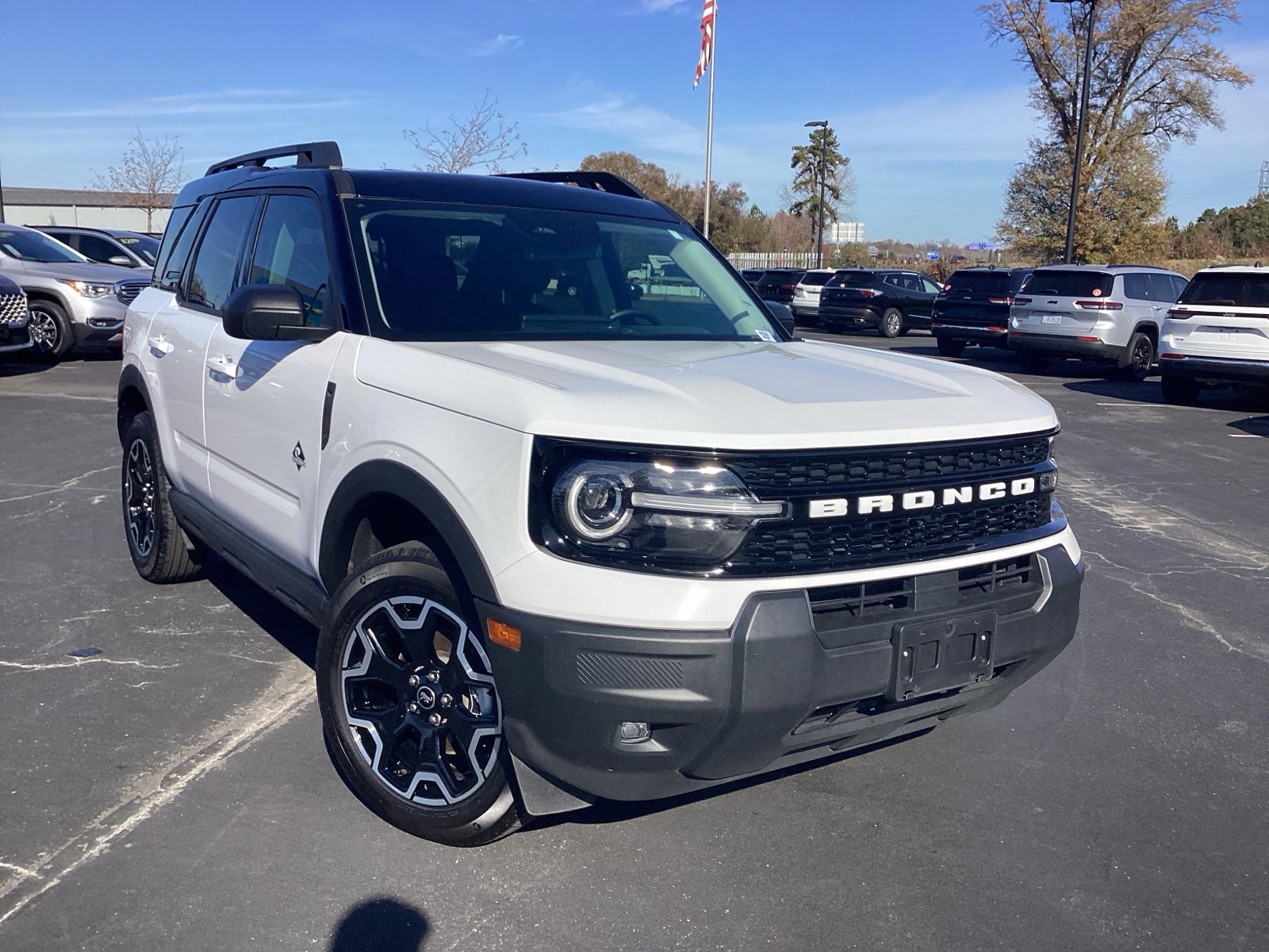 2025 Ford Bronco Sport Outer Banks's photo