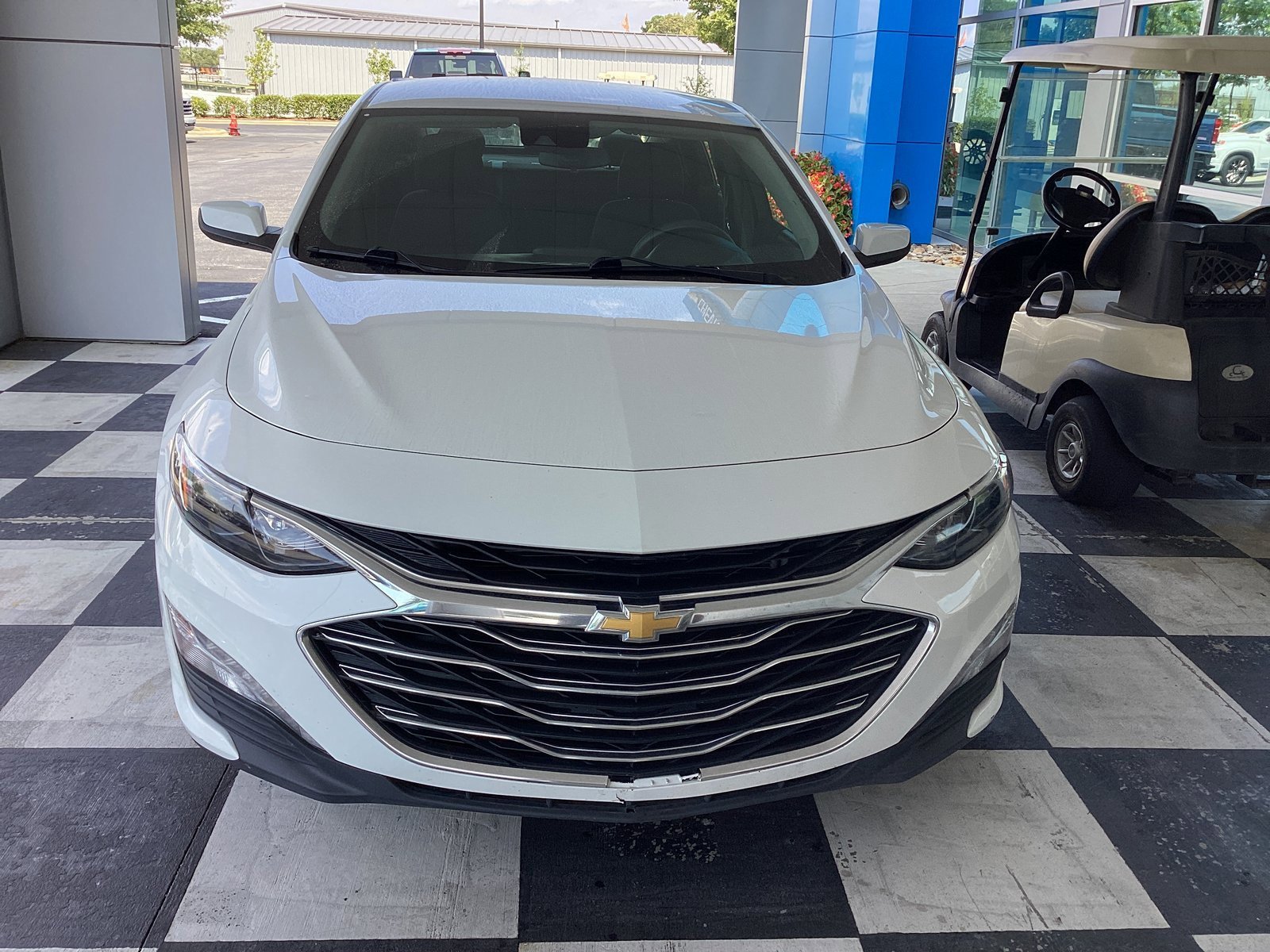 2023 Chevrolet Malibu 1LT photo 3
