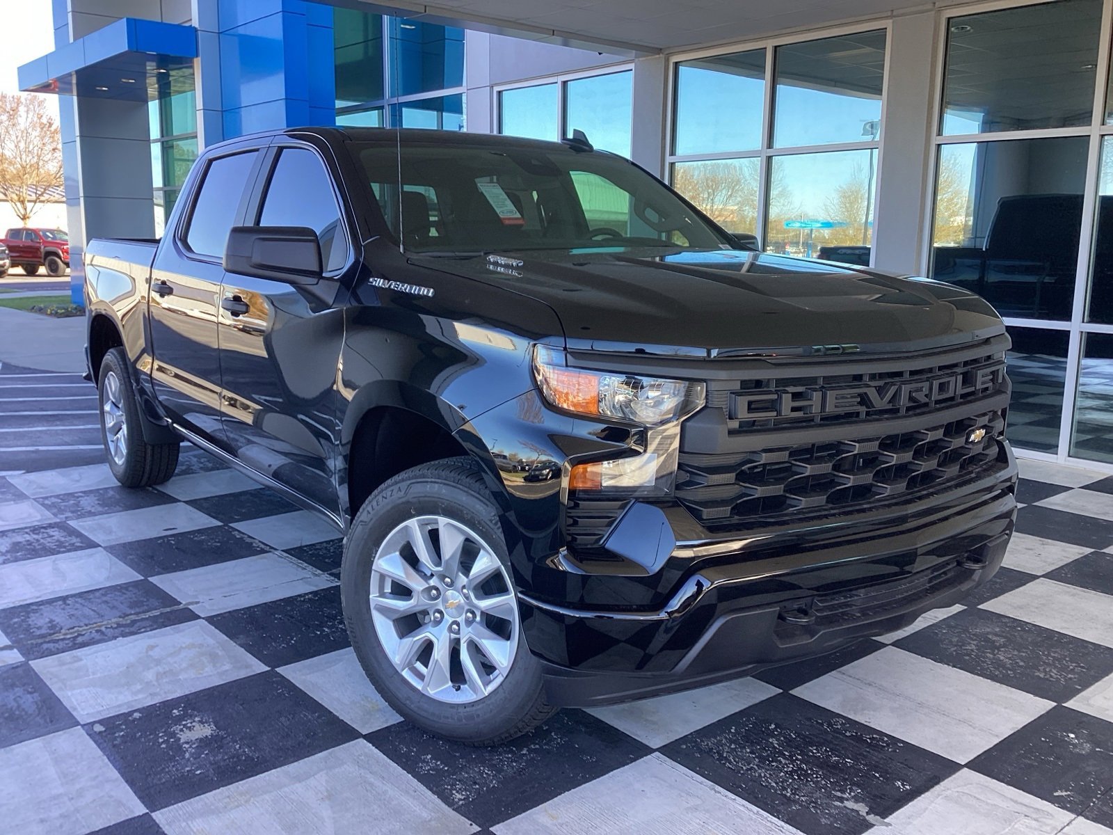 2026 Chevrolet Silverado 1500 Custom's photo