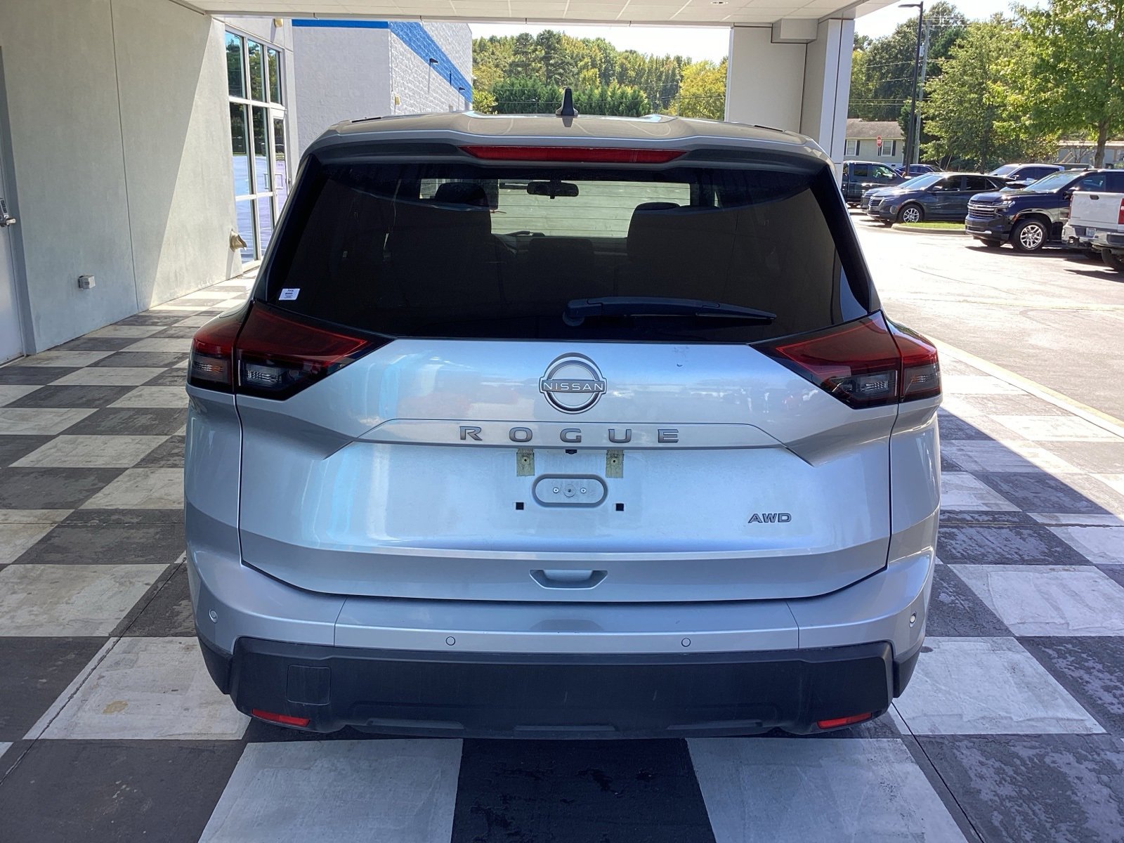2024 Nissan Rogue S photo 3