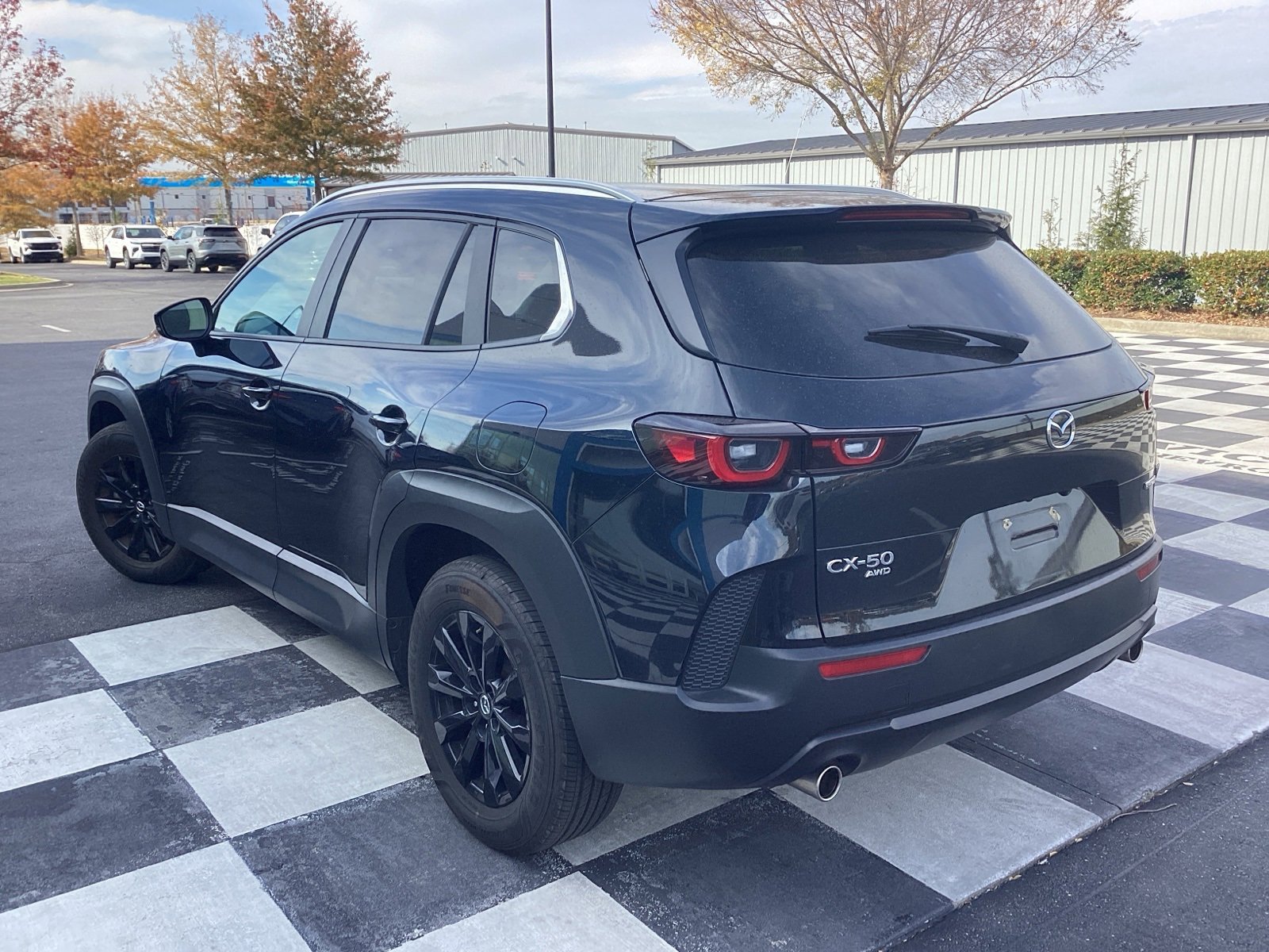2025 Mazda CX-50 2.5 S Preferred photo 2
