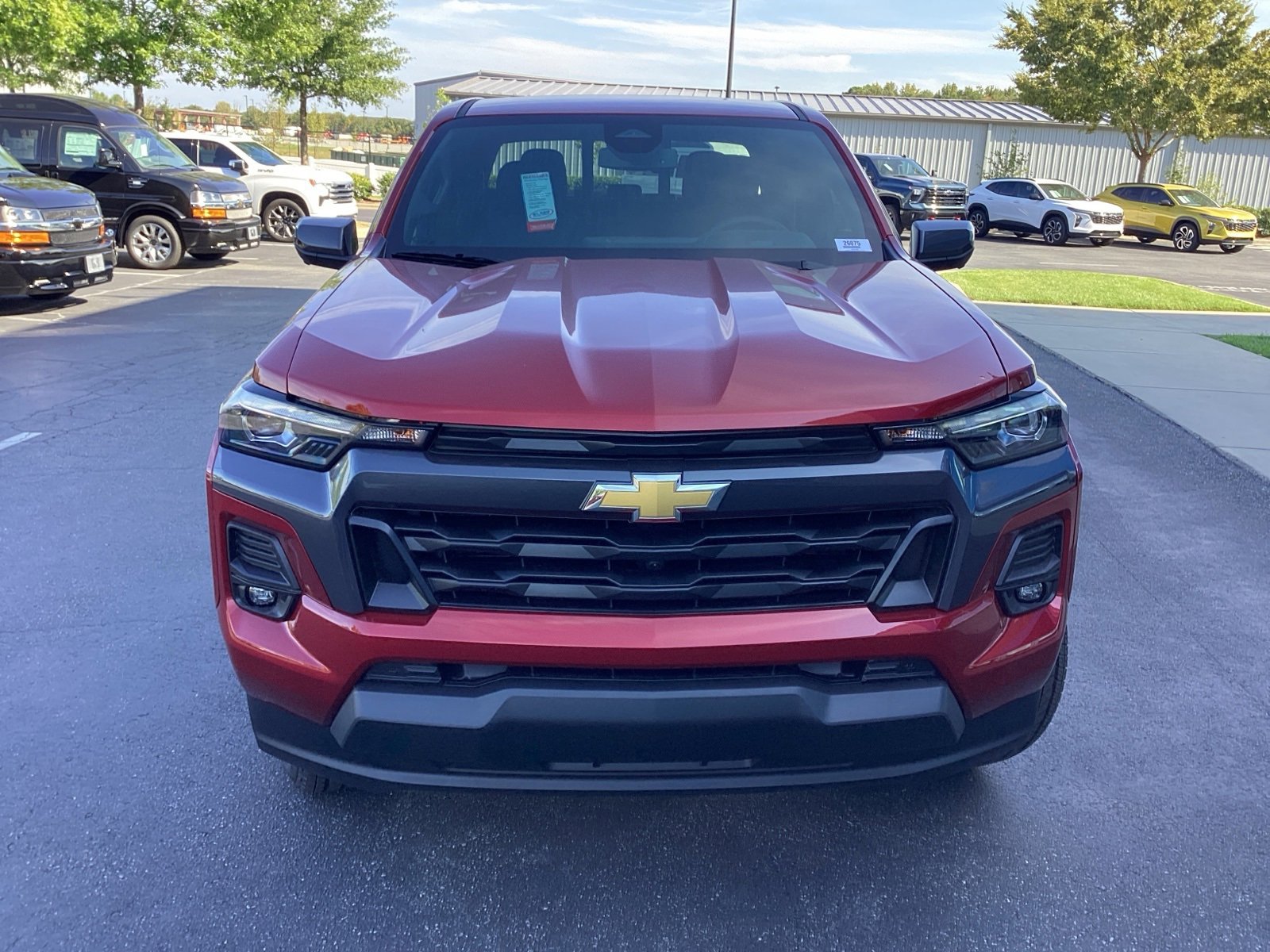 2026 Chevrolet Colorado LT photo 3