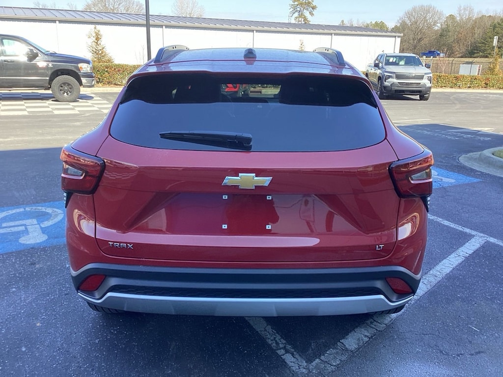 New 2026 Chevrolet Trax LT SUV