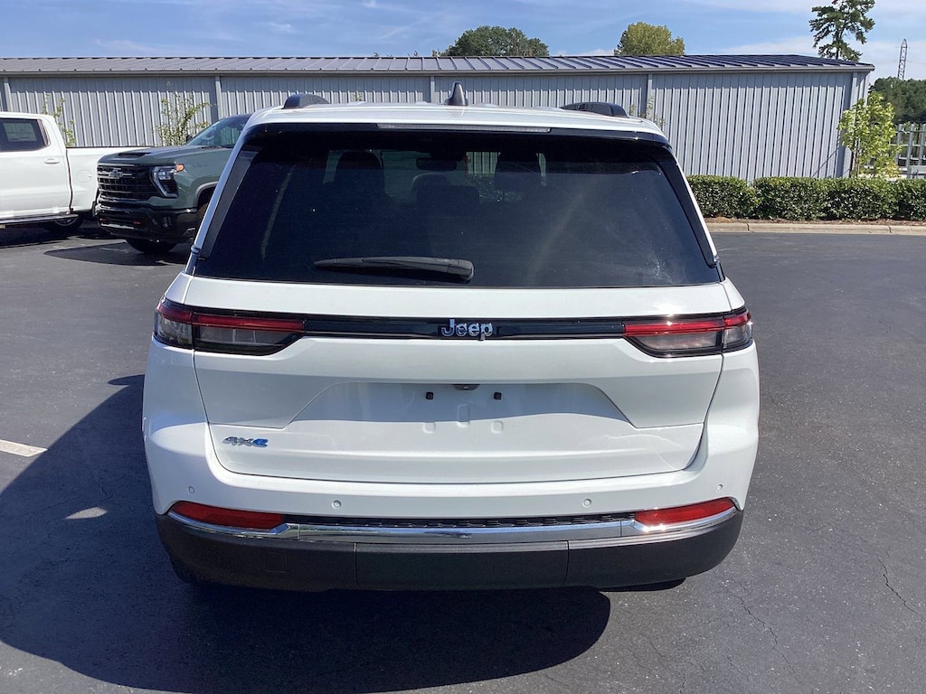 Used 2023 Jeep Grand Cherokee 4xe SUV