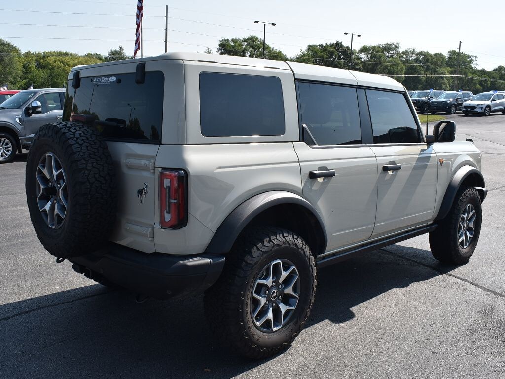 Certified 2025 Ford Bronco Badlands SUV