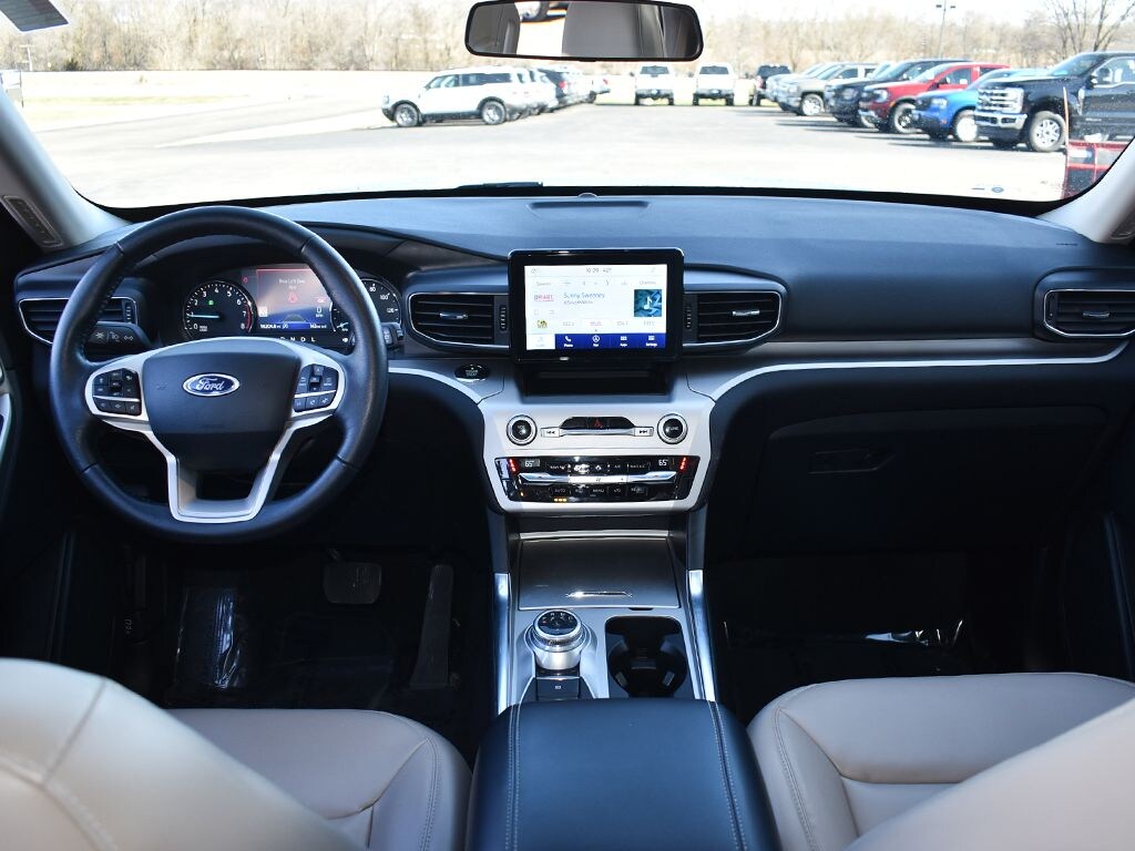 Used 2021 Ford Explorer XLT SUV