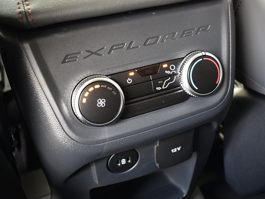 2026 Ford Explorer Active - Photo 23