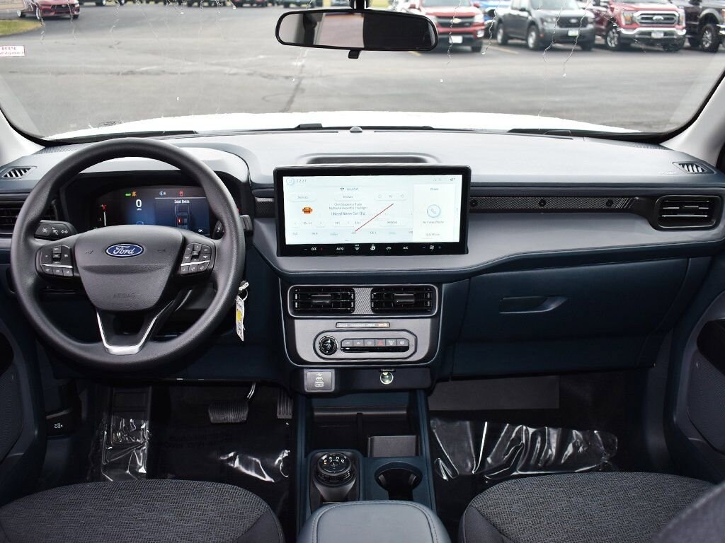 New 2025 Ford Maverick XL Truck SuperCrew