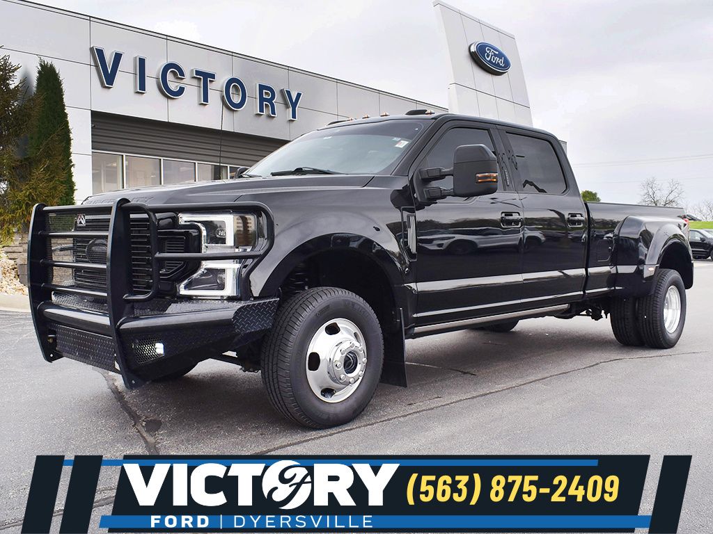 2022 Ford F-350 Lariat 4x4 Crew Cab 8' Box DRW's photo