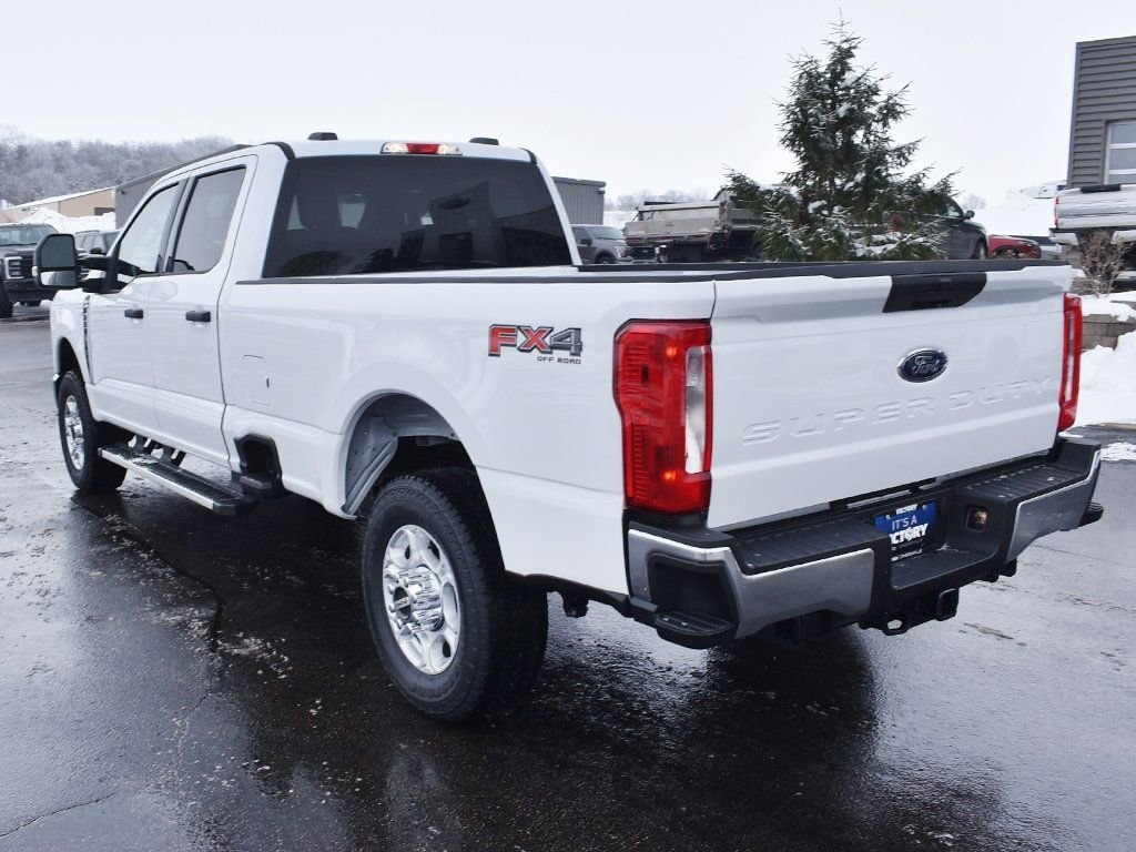 New 2026 Ford F-250 Truck Crew Cab