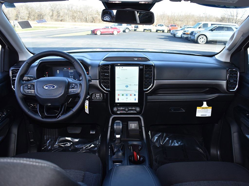 2025 Ford Ranger XLT photo 4