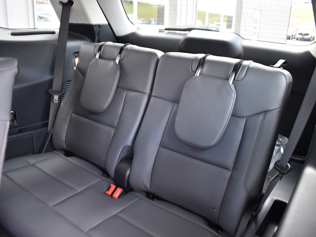 2026 Ford Explorer Active - Photo 7