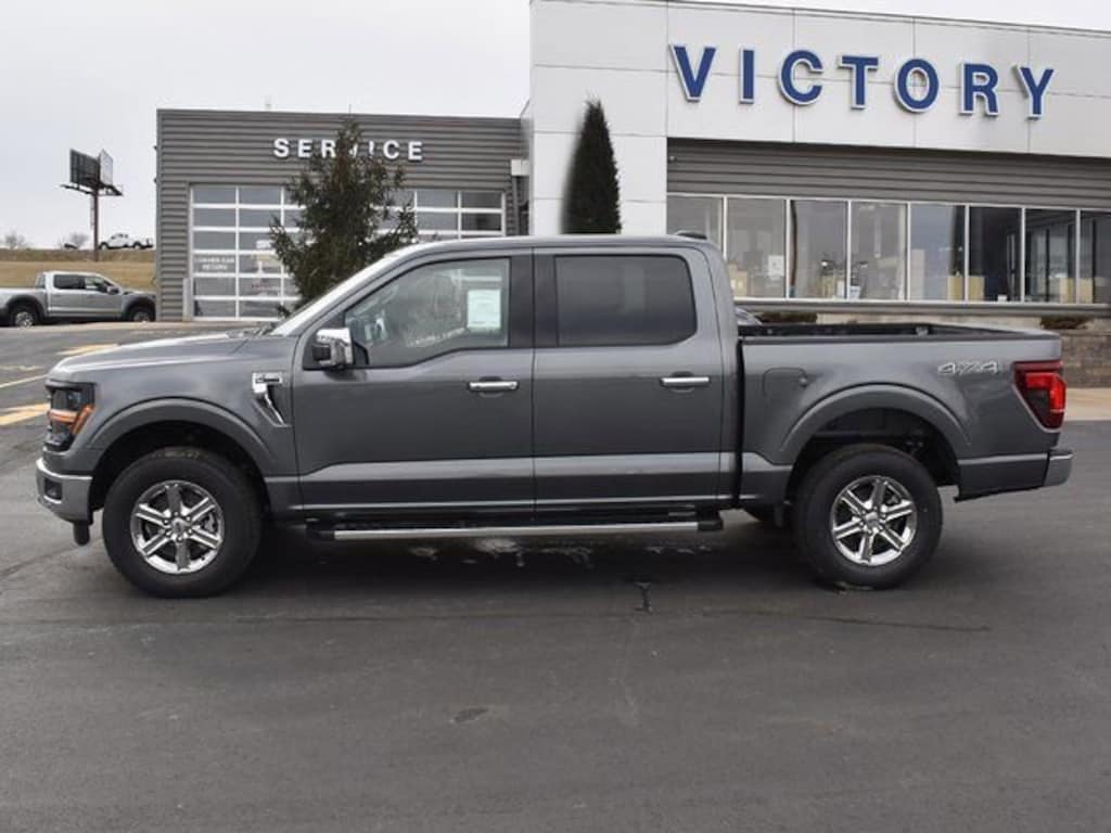 New 2025 Ford F-150 XLT Truck SuperCrew Cab