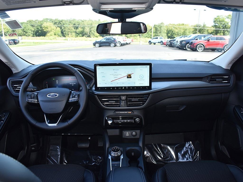 New 2025 Ford Escape PHEV SUV