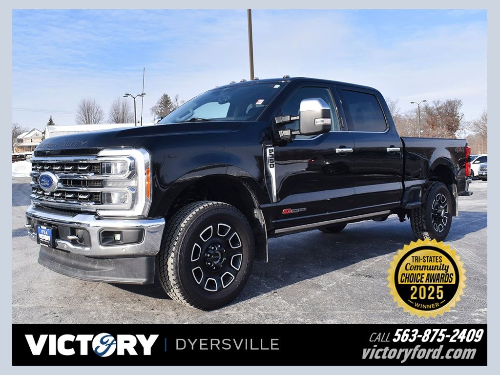 2023 Ford F-350 Super Duty Lariat's photo