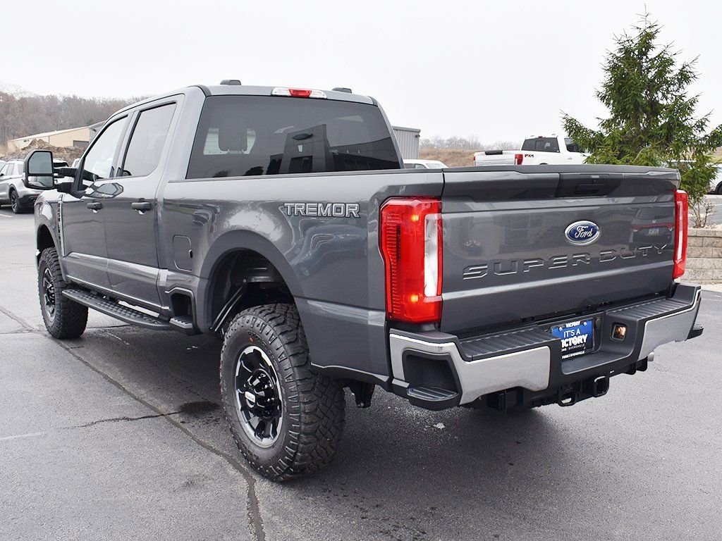 New 2026 Ford F-250 Truck Crew Cab