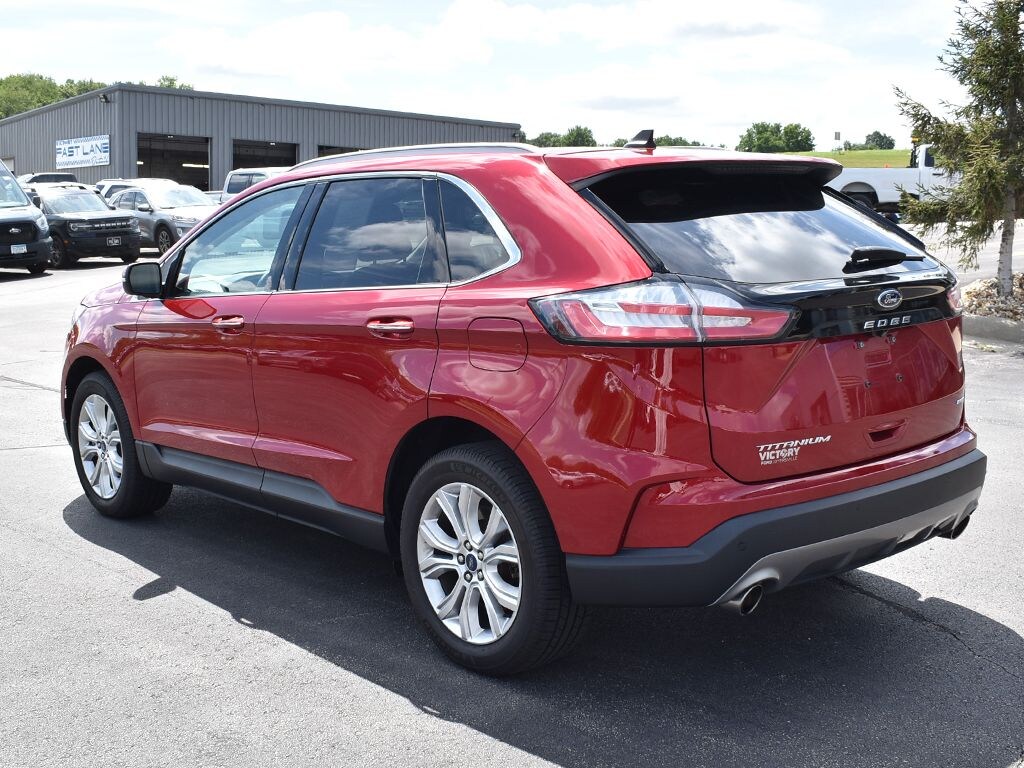 Certified 2022 Ford Edge Titanium SUV