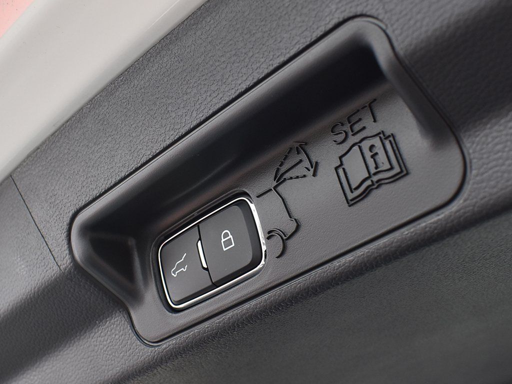 2026 Ford Explorer Active - Photo 27