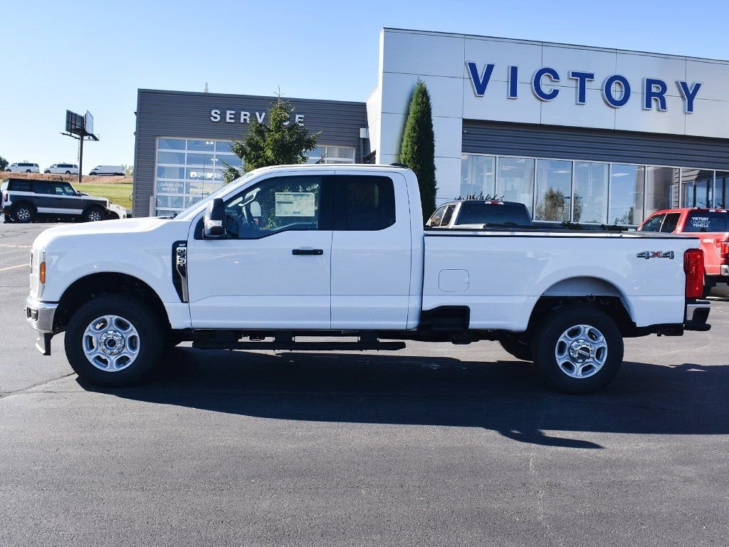 New 2026 Ford F-350 Truck Super Cab
