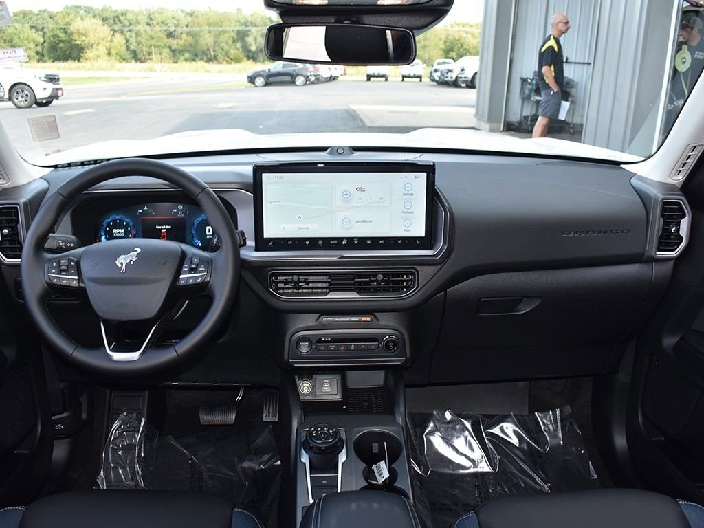 New 2025 Ford Bronco Sport Outer Banks SUV