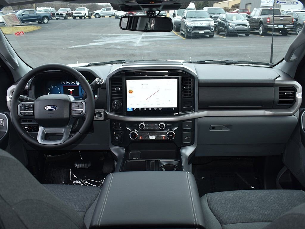 New 2025 Ford F-150 XLT Truck SuperCrew Cab