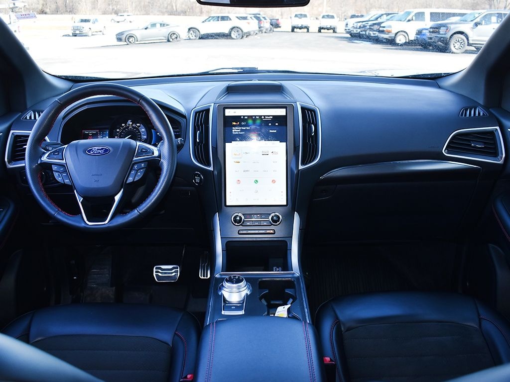 Used 2024 Ford Edge ST Line SUV