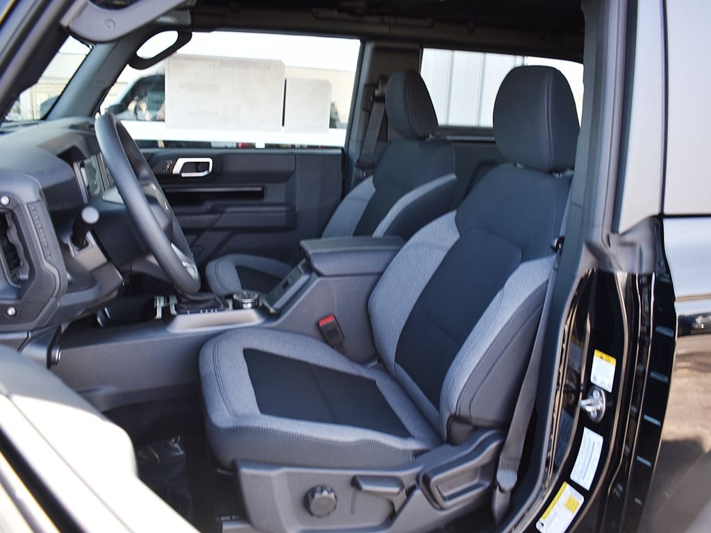 New 2026 Ford Bronco Base SUV