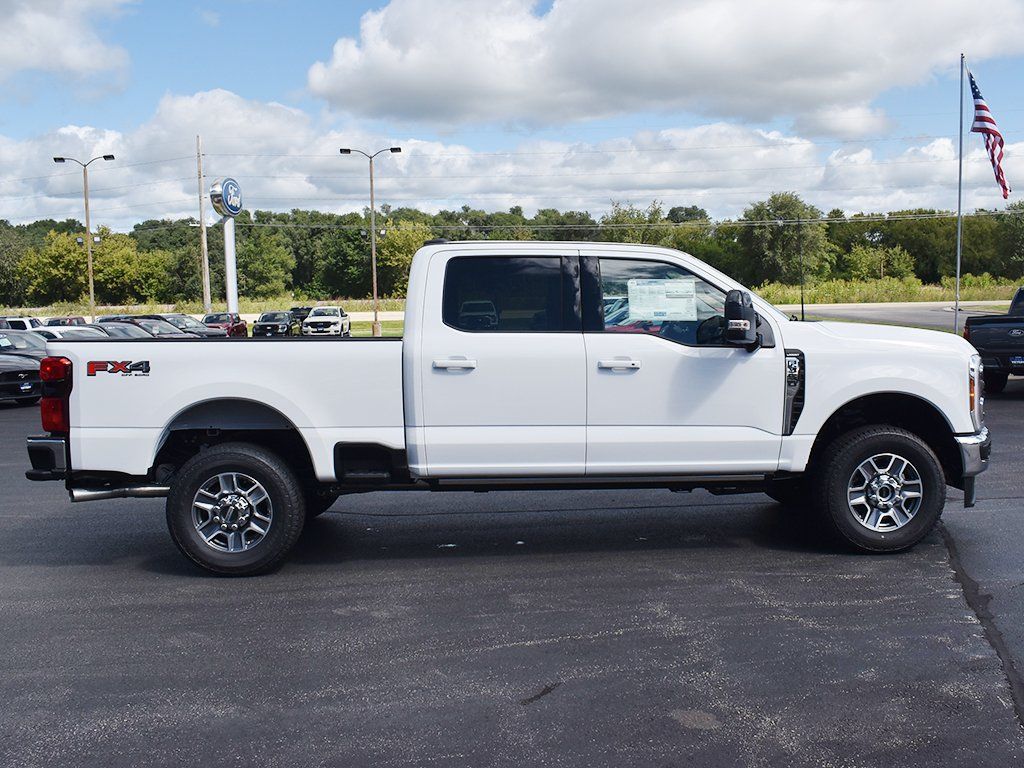 2026 Ford F-350 Super Duty Lariat - Photo 14