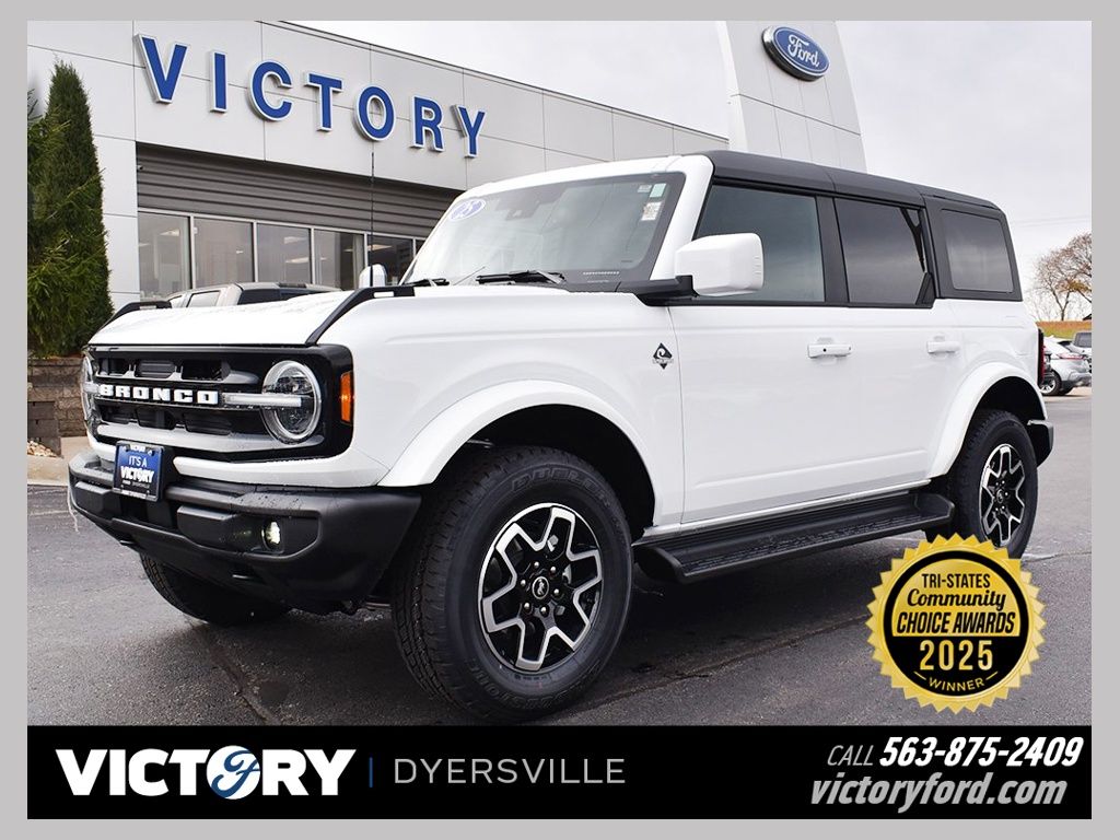 2025 Ford Bronco 4-Door Outer Banks's photo