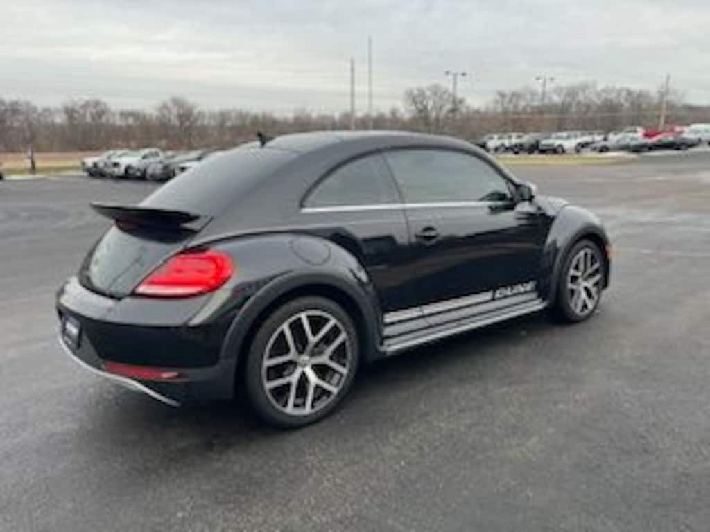 Used 2016 Volkswagen Beetle 1.8T Dune Hatchback
