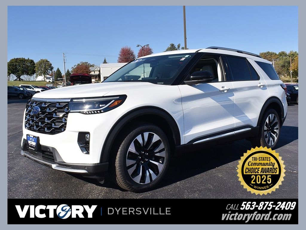 2026 Ford Explorer Platinum's photo