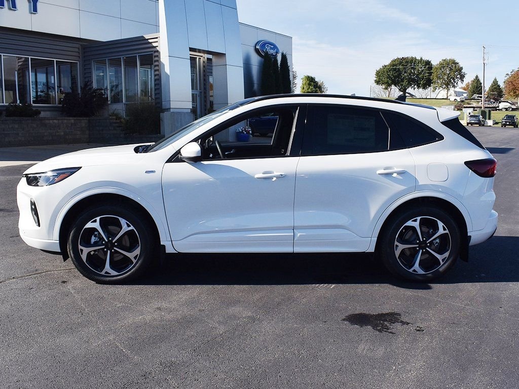 New 2026 Ford Escape ST-Line Elite SUV