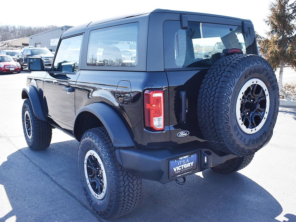 New 2026 Ford Bronco Base SUV