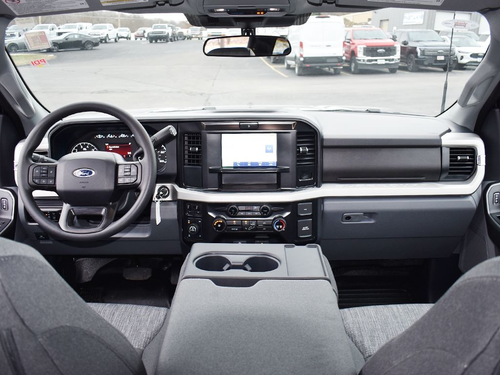 New 2026 Ford F-250 Truck Crew Cab