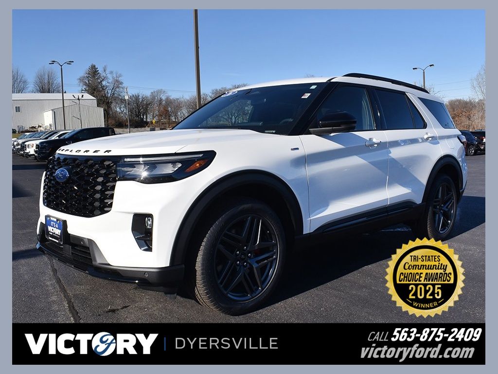 2026 Ford Explorer ST-LINE's photo